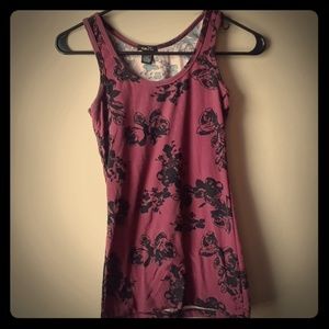 Dark red tank top